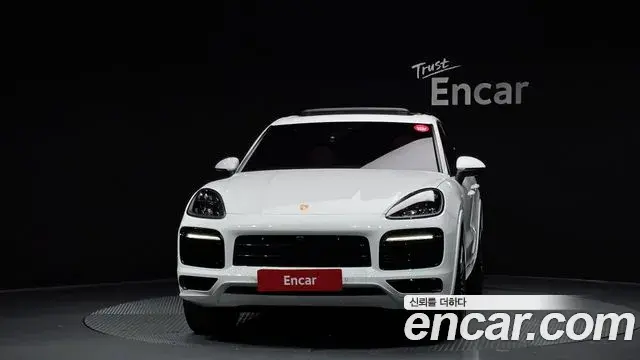 Porsche Cayenne 2021 — Şəkil 19/30