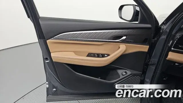 Renault Samsung Grand Koleos 2024 — Photo 11/30