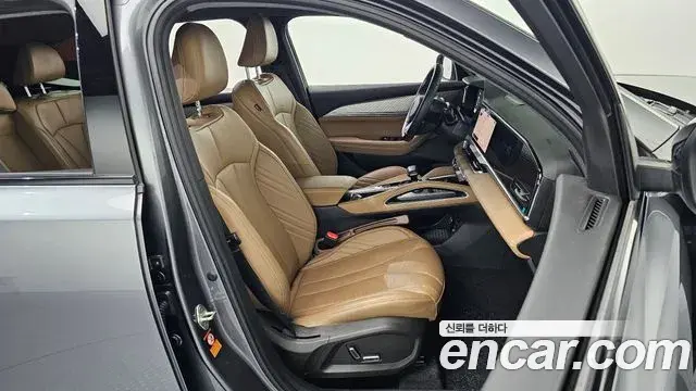Renault Samsung Grand Koleos 2024 — Photo 10/30
