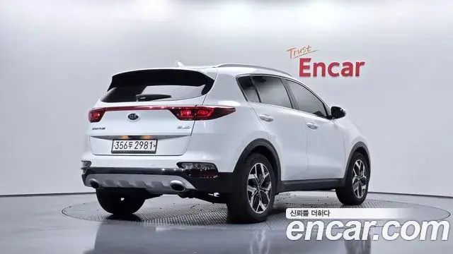 Kia Sportage The Bold 2019 — Фото 2/20