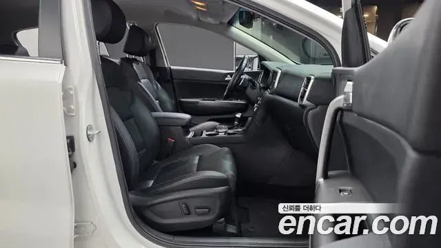 Kia Sportage The Bold 2019 — Фото 11/20