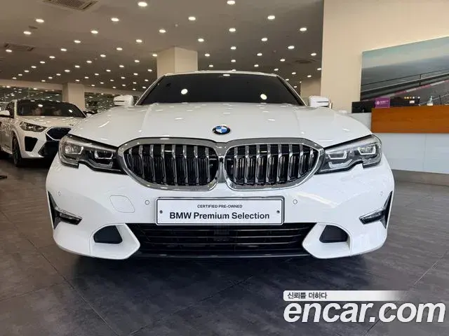 BMW 3 Series 2022 — Şəkil 7/18