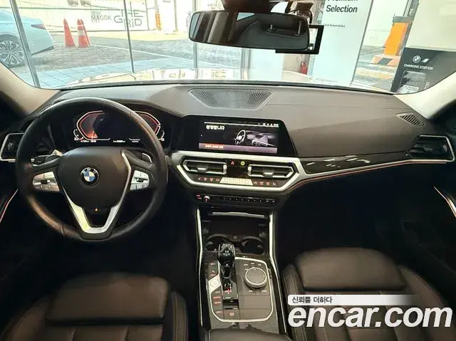 BMW 3 Series 2022 — Şəkil 8/18