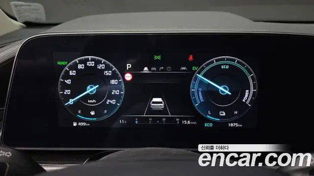 Kia Niro 2025 — Photo 30/32