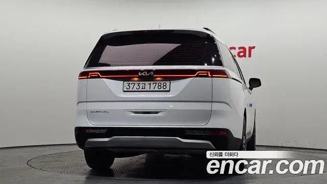 Kia Carnival 2022 — Фото 4/20