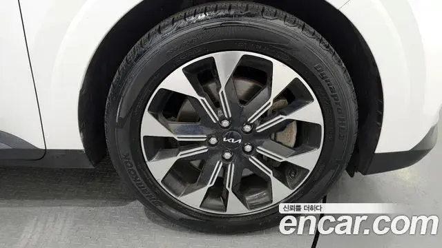 Kia Carnival 2022 — Şəkil 6/30