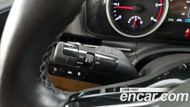 Kia Carnival 2022 — Şəkil 8/30