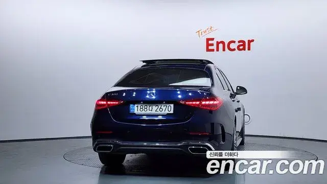 Mercedes-Benz C-Class 2022 — Фото 4/20