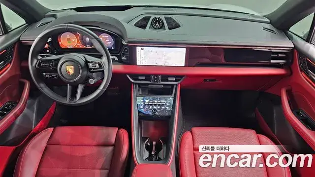 Porsche Macan EV 2025 — Photo 10/20