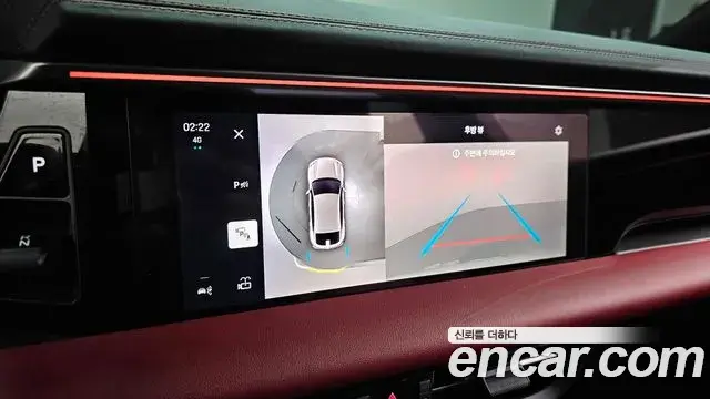 Porsche Macan EV 2025 — Photo 4/20