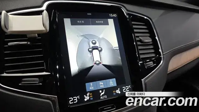 Volvo XC90 2018 — Фото 14/20