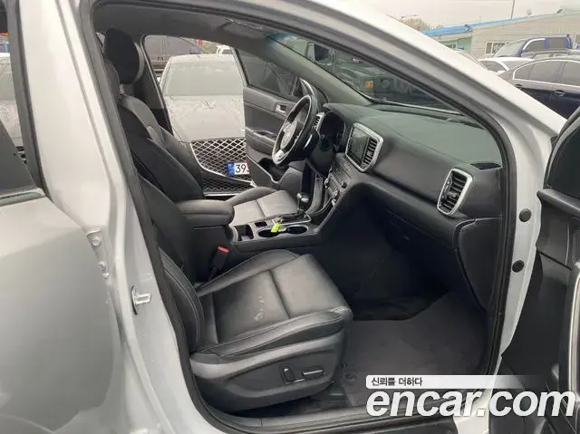 Kia Sportage The Bold 2019 — ფოტო 12/20