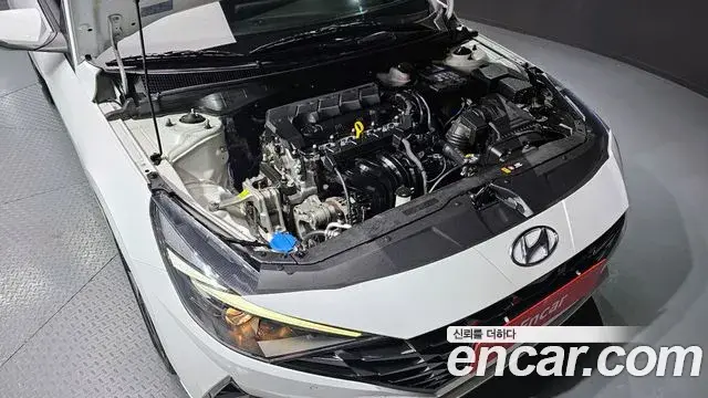 Hyundai Avante 2021 — Photo 5/20