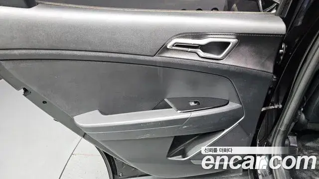 Kia Sportage 2022 — ფოტო 2/30