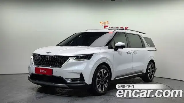 Kia Carnival 2020 — Фото 1/20