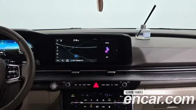 Kia Carnival 2020 — Фото 16/20