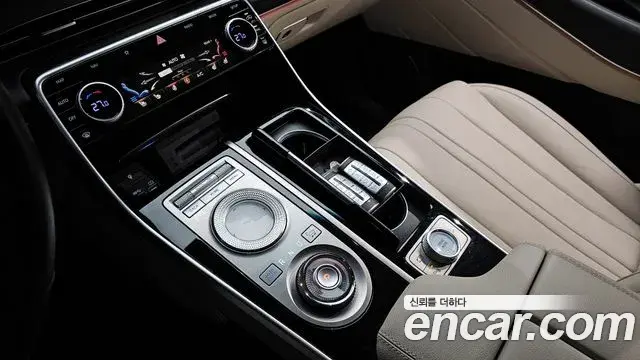 Genesis GV80 2020 — ფოტო 5/20