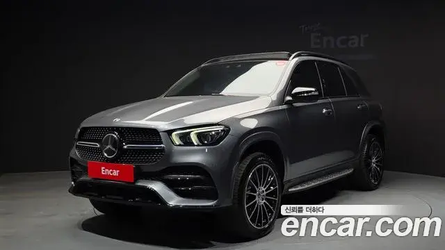 Mercedes-Benz GLE-Class 2022 — ფოტო 2/34