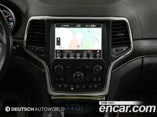 Jeep Grand Cherokee 2018 — Şəkil 4/20