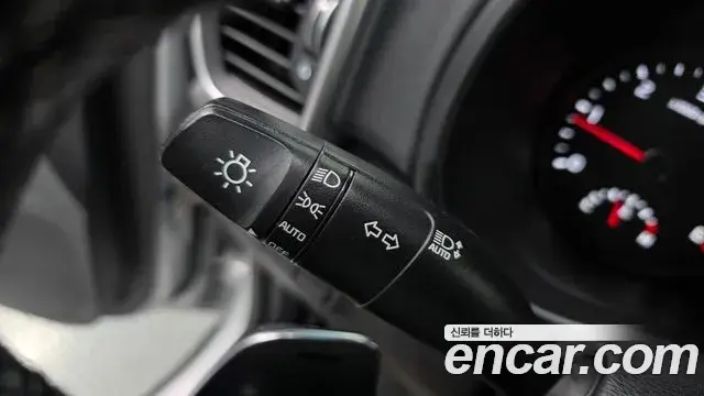 Kia Sportage The Bold 2020 — Фото 19/20