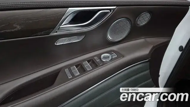 Genesis GV80 2020 — Şəkil 21/35