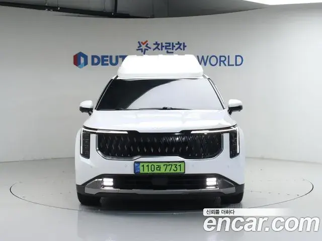 Kia Carnival 2024 — Фото 2/20