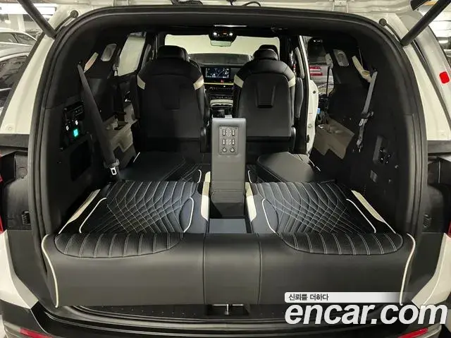 Kia Carnival 2024 — Фото 20/20