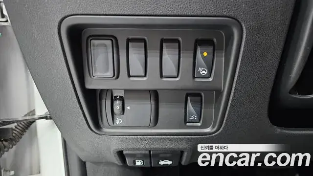 Renault Samsung QM6 2021 — Фото 18/20