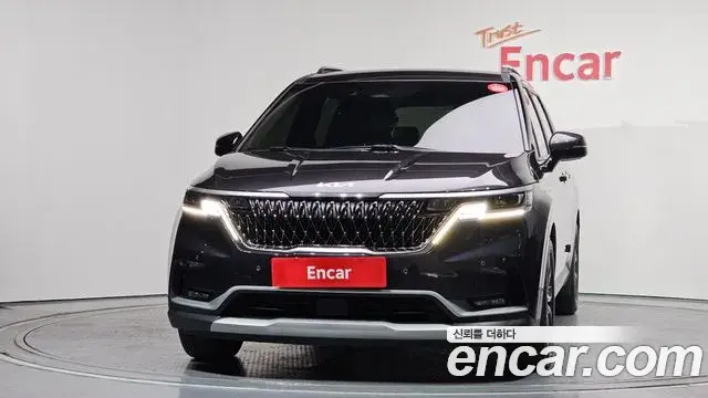 Kia Carnival 2022 — Photo 3/20