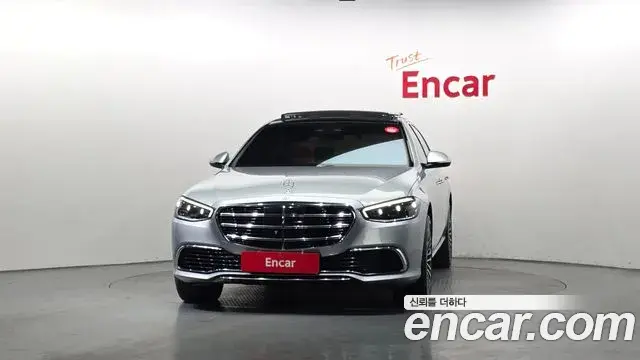 Mercedes-Benz S-Class 2021 — Photo 12/30