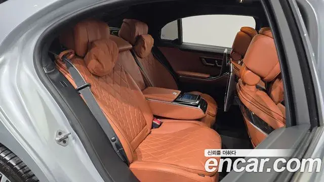 Mercedes-Benz S-Class 2021 — Photo 17/30