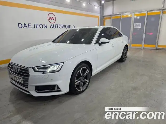 Audi A4 2019 — ფოტო 4/20