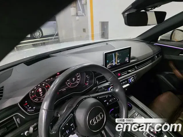 Audi A4 2019 — ფოტო 15/20