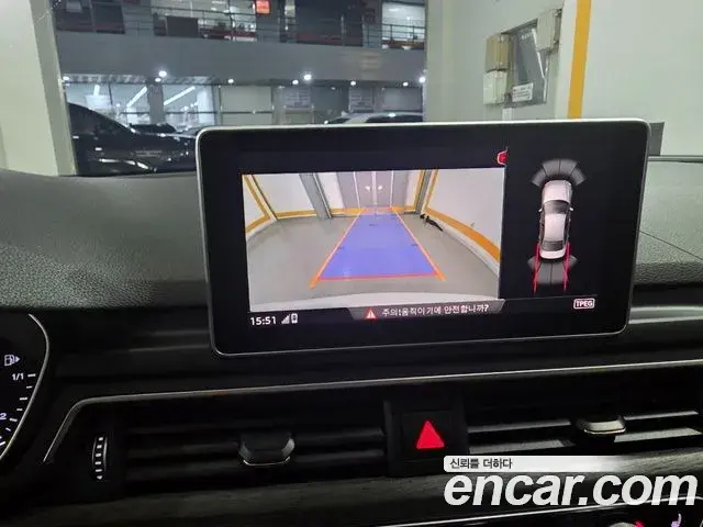Audi A4 2019 — ფოტო 10/20