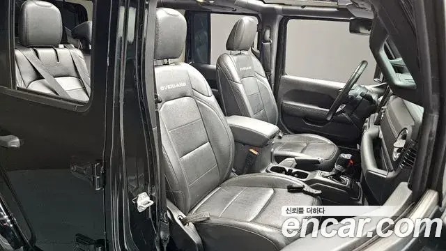 Jeep Wrangler 2022 — Photo 20/20