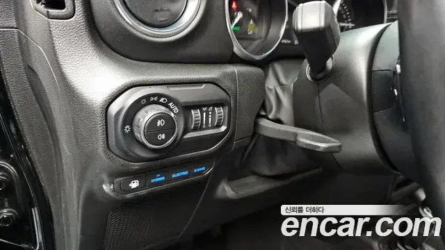 Jeep Wrangler 2022 — Photo 7/20
