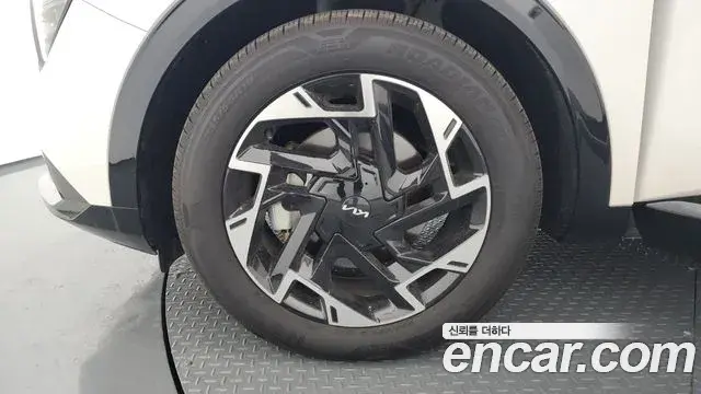 Kia Sportage 2022 — Şəkil 19/40