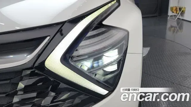 Kia Sportage 2022 — Şəkil 35/40