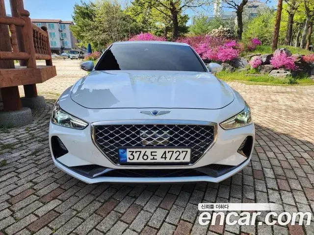 Genesis G70 2019 — Photo 7/20