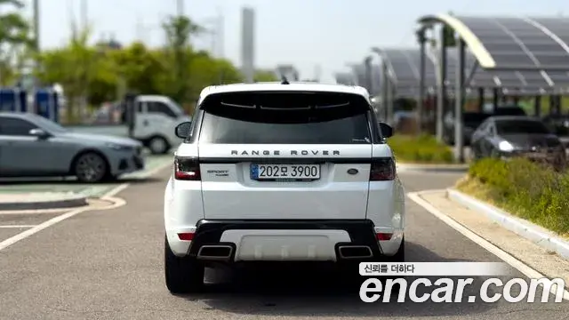 Land Rover Range Rover Sport 2019 — ფოტო 16/20