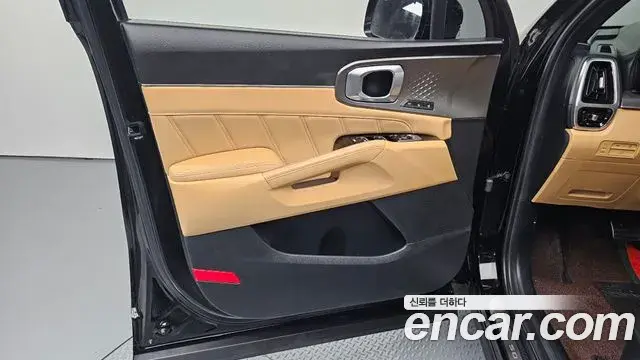 Kia Sorento 2021 — Şəkil 26/31