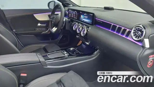 Mercedes-Benz CLA-Class 2024 — Фото 12/17