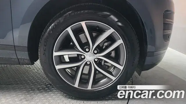 Land Rover Range Rover Evoque 2024 — ფოტო 11/32