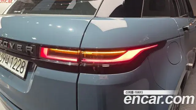 Land Rover Range Rover Evoque 2024 — ფოტო 30/32