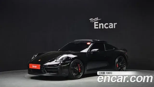 Porsche 911 2023 — Şəkil 1/38