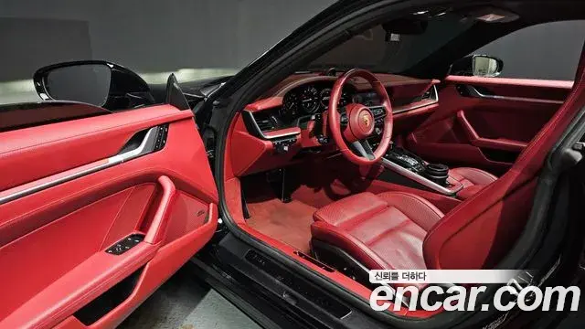 Porsche 911 2023 — Şəkil 9/38