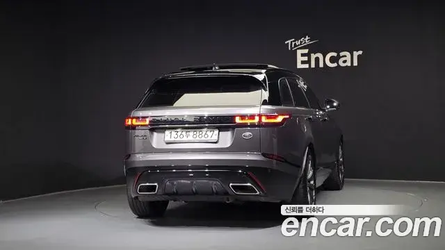 Land Rover Range Rover Velar 2019 — Фото 4/20