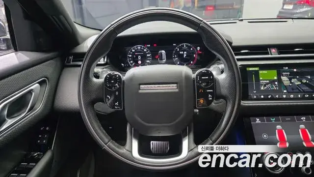 Land Rover Range Rover Velar 2019 — Фото 13/20