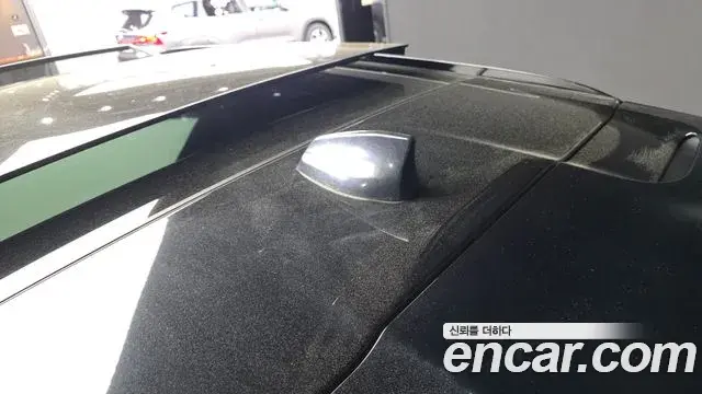 Land Rover Range Rover Velar 2019 — Photo 20/33