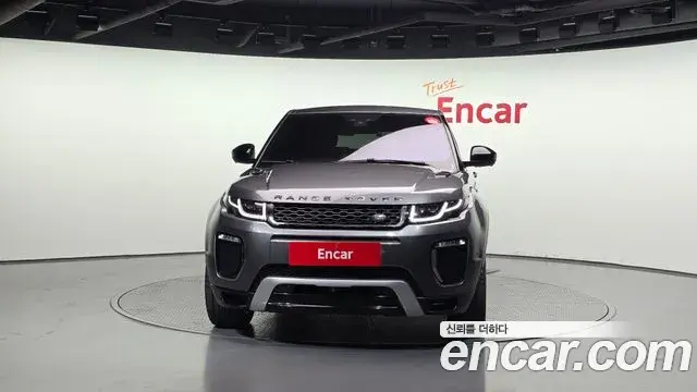 Land Rover Range Rover Evoque 2019 — ფოტო 12/20